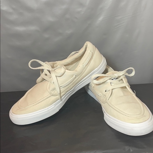 جرح converse all star boat shoes 